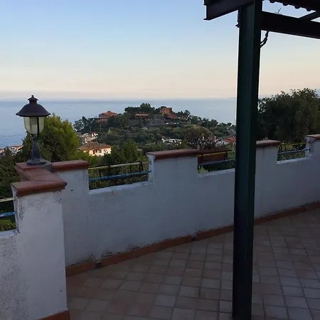 Caminia Stalettì