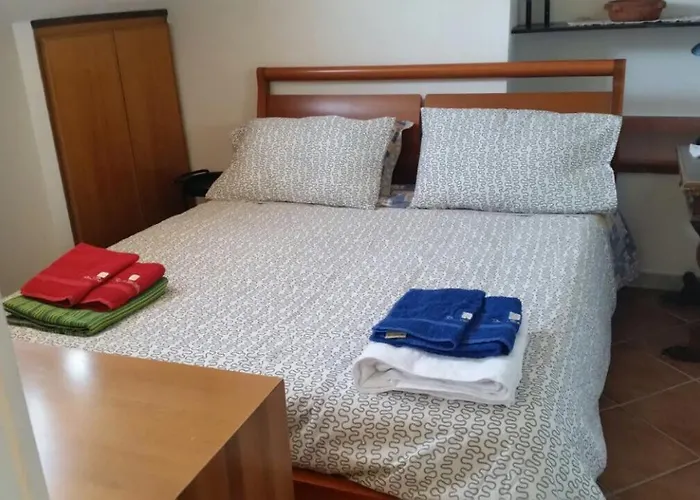 Caminia Lägenhet Stalettì